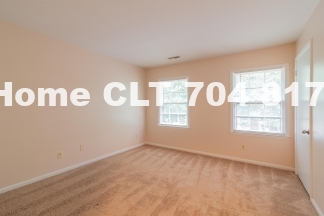 4631 Old Lantern Way