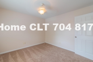 4631 Old Lantern Way