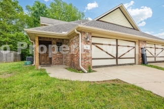 Great duplex in a great location