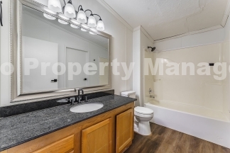 Spacious 4-Bedroom Home in Cave Springs – Move-In Ready!
