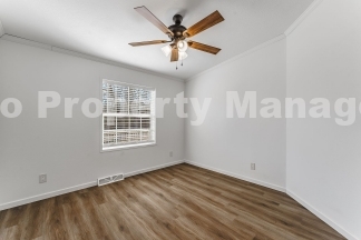 Spacious 4-Bedroom Home in Cave Springs – Move-In Ready!