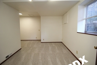 Beautifully Remodeled 2 Bedroom Apartment Home on Marquam Hill - OHSU Campus