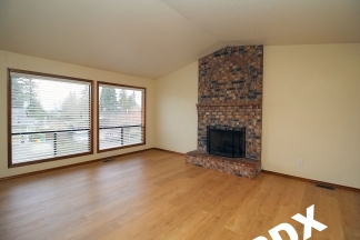 Gorgeous Updated Split-Level Home On Over-sized Lot in NE Portland