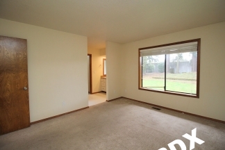 Gorgeous Updated Split-Level Home On Over-sized Lot in NE Portland