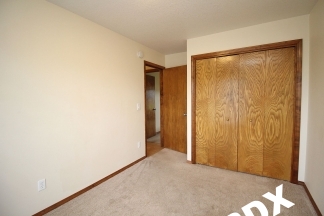 Gorgeous Updated Split-Level Home On Over-sized Lot in NE Portland