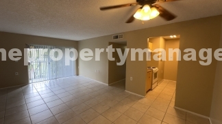 Charming 2-Bed Condo Retreat in West Palm Beach – Cozy Living Awaits!