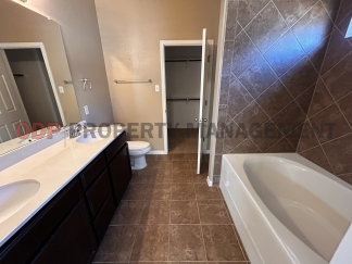 7925 Bridgepointe