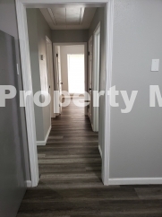 Beautifully 2 bedroom near Fort Sam!
