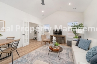 *Beautiful New Duplexes in Goddard School District*- First Month FREE !