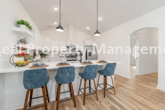 *Beautiful New Duplexes in Goddard School District*- First Month FREE !