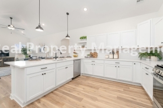 *Beautiful New Duplexes in Goddard School District*- First Month FREE !