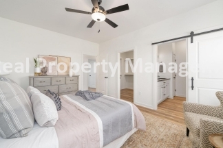 *Beautiful New Duplexes in Goddard School District*- First Month FREE !