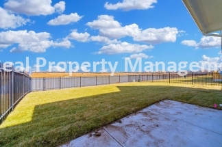 *Beautiful New Duplexes in Goddard School District*- First Month FREE !