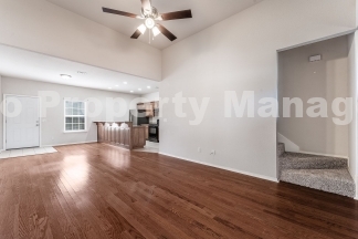 Introducing a spacious duplex with a great location in Bentonville, AR