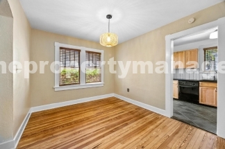 Charming 2-Bed With Backyard Oasis In West Palm Beach!