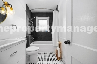 Charming 2-Bed With Backyard Oasis In West Palm Beach!