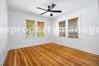 Charming 2-Bed With Backyard Oasis In West Palm Beach!