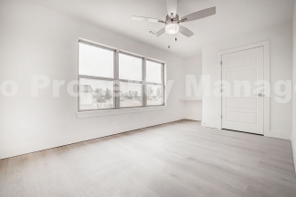 Beautiful townhome off of I St!