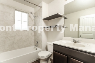 Spacious 4-Bedroom Gem with 2.5 Baths in San Antonio – 2,324 Sq Ft of Comfort at 2935 Thackery Groove