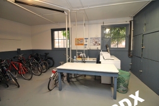 Classic Studio Apartment in the Historic Irving Manor - NW Portland!
