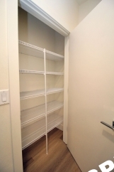 **CONCESSION - ONE MONTH FREE RENT ON APPROVED CREDIT** Upper Floor Contemporary 1 Bedroom Apartment - SW Portland