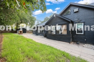 Charming 3 bedroom home in Alta Vista!