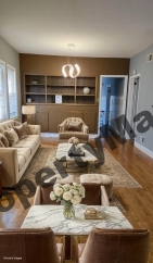 5452 N Luna Avenue, Chicago, IL 60630