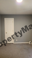 5452 N Luna Avenue, Chicago, IL 60630