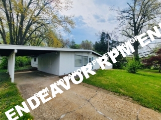 Updated Florissant 3BR w/ En-Suite, Washer/Dryer, & Yard