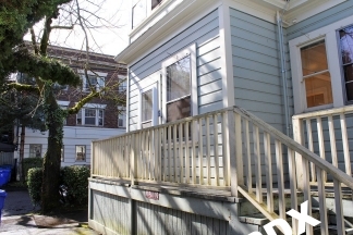 Multi-Room Studio Apartment in Gorgeous Portland Heights Victorian!