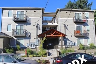 Totally Dialed 1 Bed Apartment in New Courtyard Complex Near Mississippi Ave