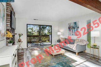 Charming 2-Bed Condo Retreat: Modern Comfort in Concord - 1218 Sq Ft of Style!