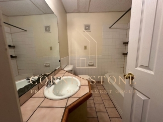 Nice main floor 2 Bedroom $650month/dep