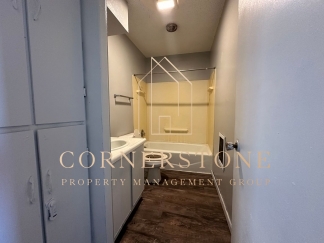 1 Bedroom Palmer Apartment ALL UTILITIES INCLUDED $675
