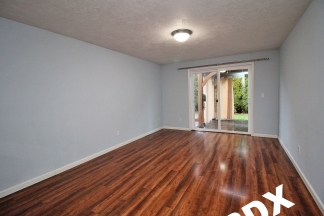 Spacious Southeast Hillsboro 3 Bedroom/2 Bath Home with Fenced Yard