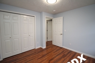 Spacious Southeast Hillsboro 3 Bedroom/2 Bath Home with Fenced Yard