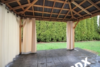 Spacious Southeast Hillsboro 3 Bedroom/2 Bath Home with Fenced Yard
