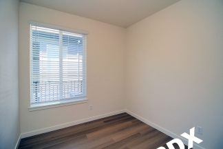 Sleek, Contemporary & Modern Living in the Heart of Sellwood!