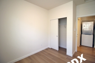 Sleek, Contemporary & Modern Living in the Heart of Sellwood!
