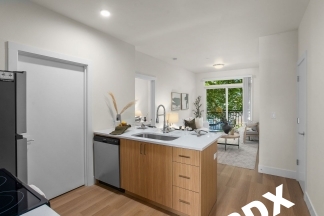 **CONCESSION - ONE MONTH FREE RENT ON APPROVED CREDIT** Ground Floor Contemporary 1 Bedroom Apartment - SW Portland