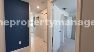 Stylish 3-Bed, 3-Bath Townhouse Oasis in Riviera Beach - 1311 Sq Ft of Comfort!