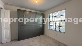 Stylish 3-Bed, 3-Bath Townhouse Oasis in Riviera Beach - 1311 Sq Ft of Comfort!