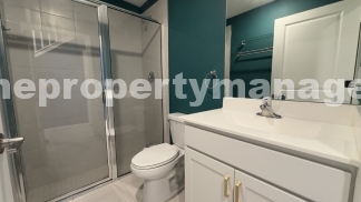 Stylish 3-Bed, 3-Bath Townhouse Oasis in Riviera Beach - 1311 Sq Ft of Comfort!