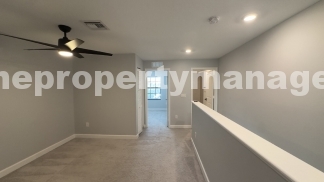 Stylish 3-Bed, 3-Bath Townhouse Oasis in Riviera Beach - 1311 Sq Ft of Comfort!