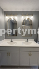 Stylish 3-Bed, 3-Bath Townhouse Oasis in Riviera Beach - 1311 Sq Ft of Comfort!