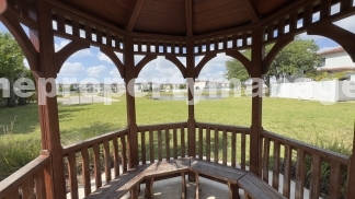 Stylish 3-Bed, 3-Bath Townhouse Oasis in Riviera Beach - 1311 Sq Ft of Comfort!