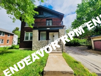 2Bed/1Bath Move In Ready!
