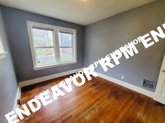 2Bed/1Bath Move In Ready!