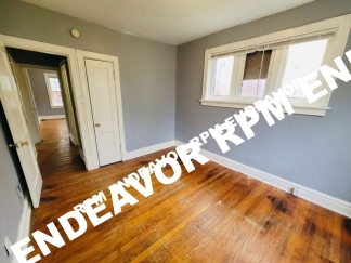 2Bed/1Bath Move In Ready!