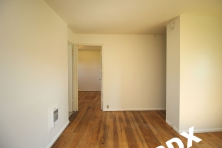Charming 1 Bedroom Apartment in Cully Neighborhood